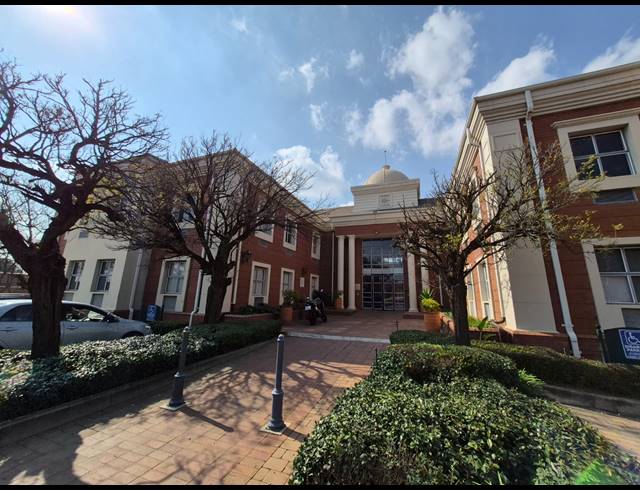 235M² OFFICE TO LET IN MORNINGSIDE